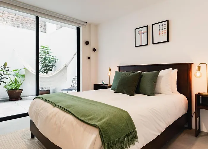 Cozy & Hip Roma Apt With 2 Private Terraces!