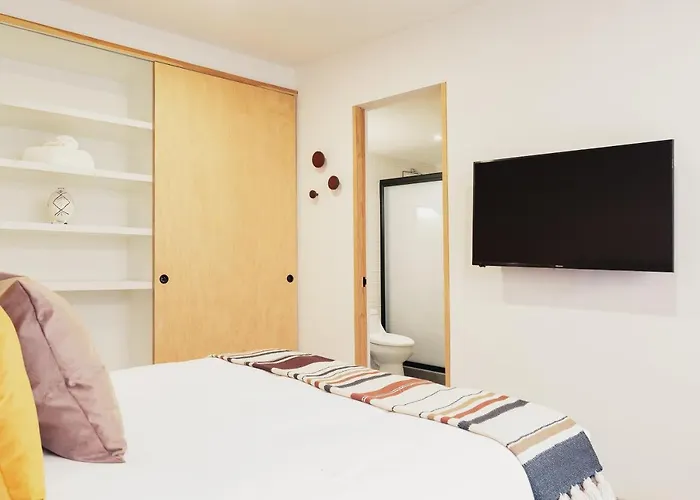 Apartment Cozy & Hip Roma Apt With 2 Private Terraces!