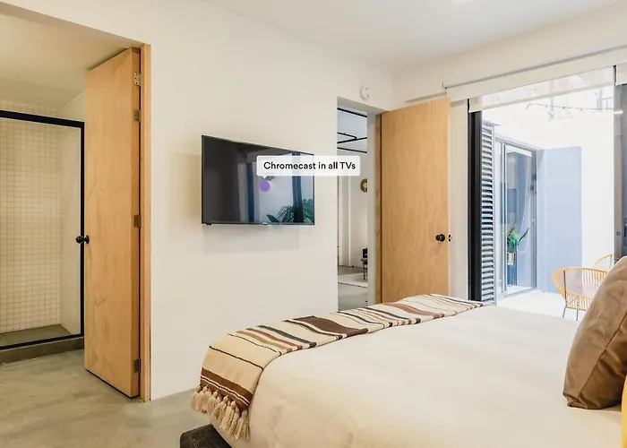 Cozy & Hip Roma Apt With 2 Private Terraces! *