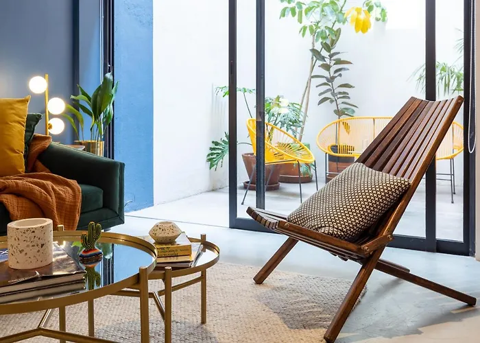 Cozy & Hip Roma Apt With 2 Private Terraces!