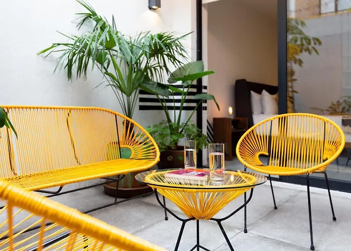 Cozy & Hip Roma Apt With 2 Private Terraces!